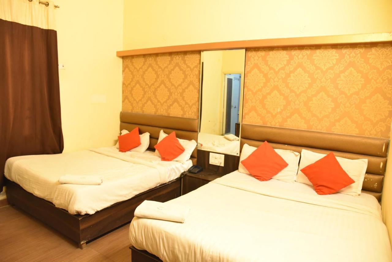 Hotel C-9 Jaipur Extérieur photo