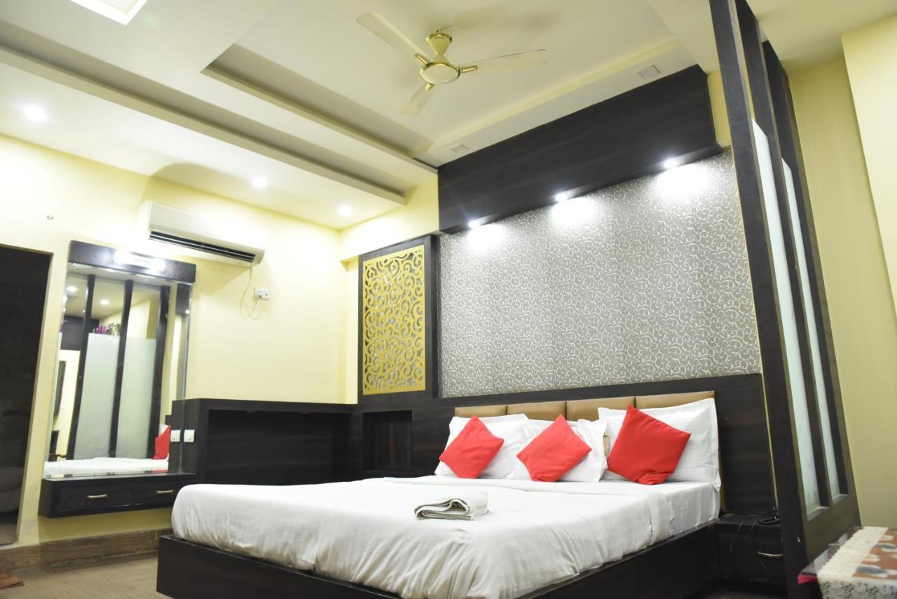 Hotel C-9 Jaipur Extérieur photo