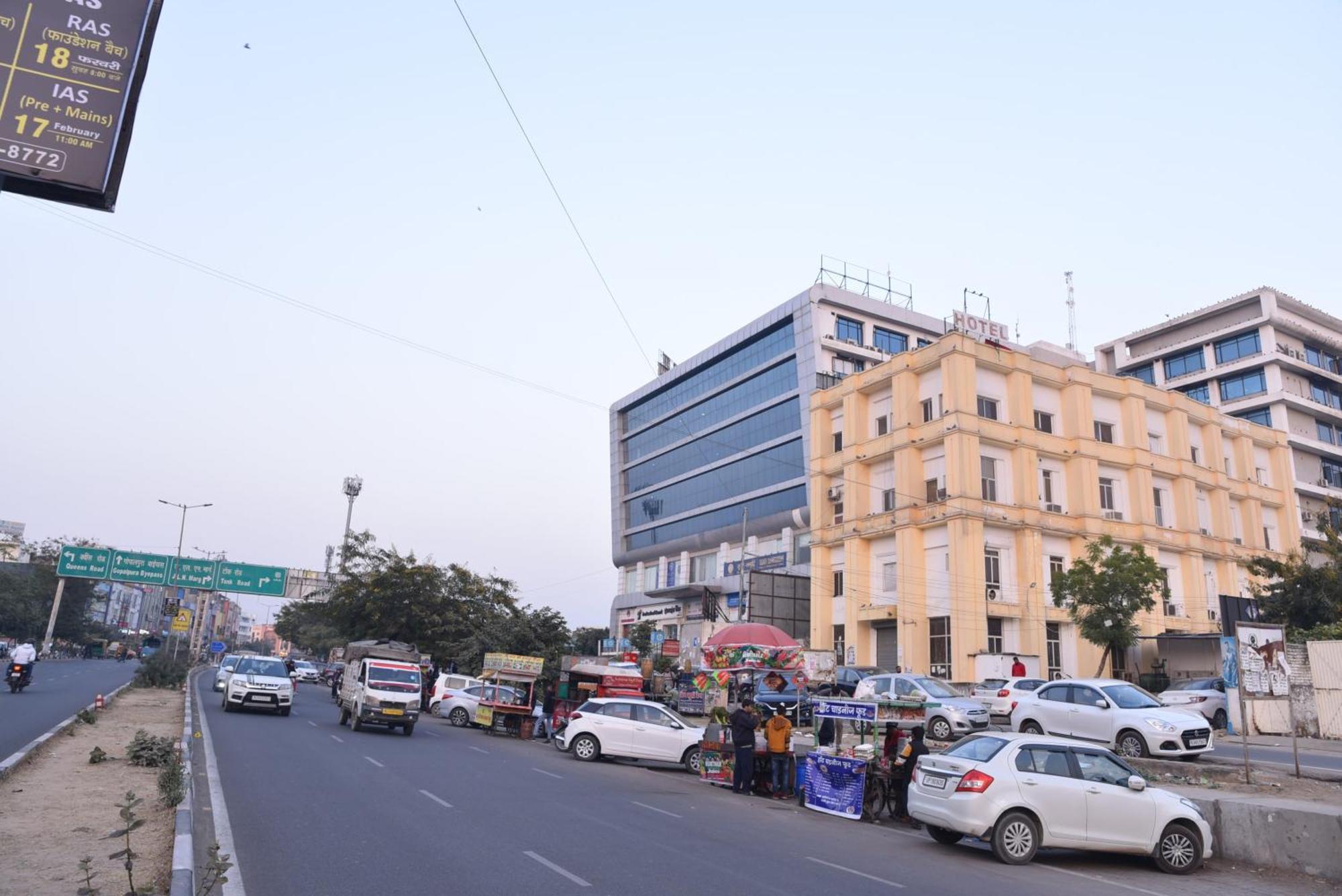 Hotel C-9 Jaipur Extérieur photo