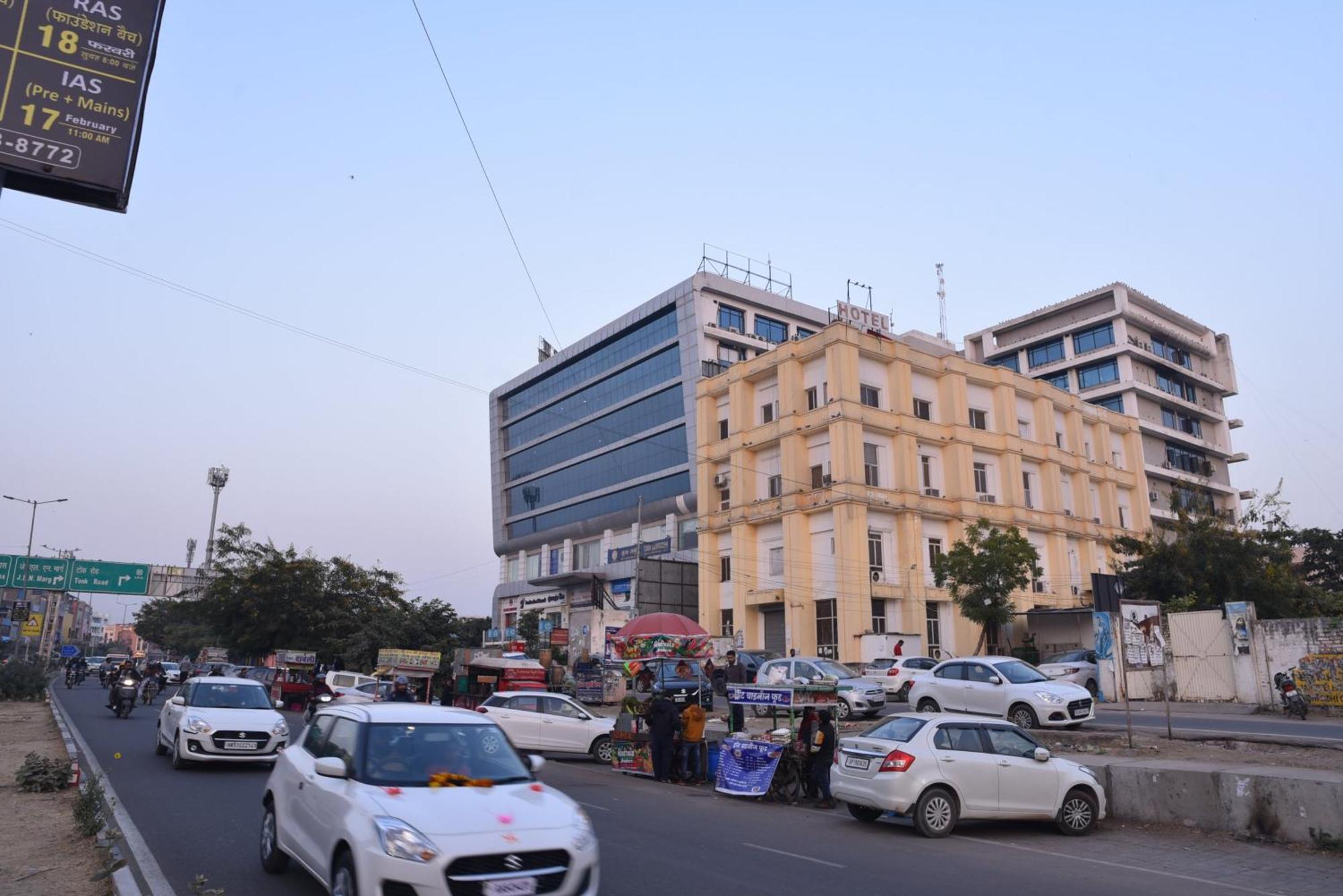 Hotel C-9 Jaipur Extérieur photo