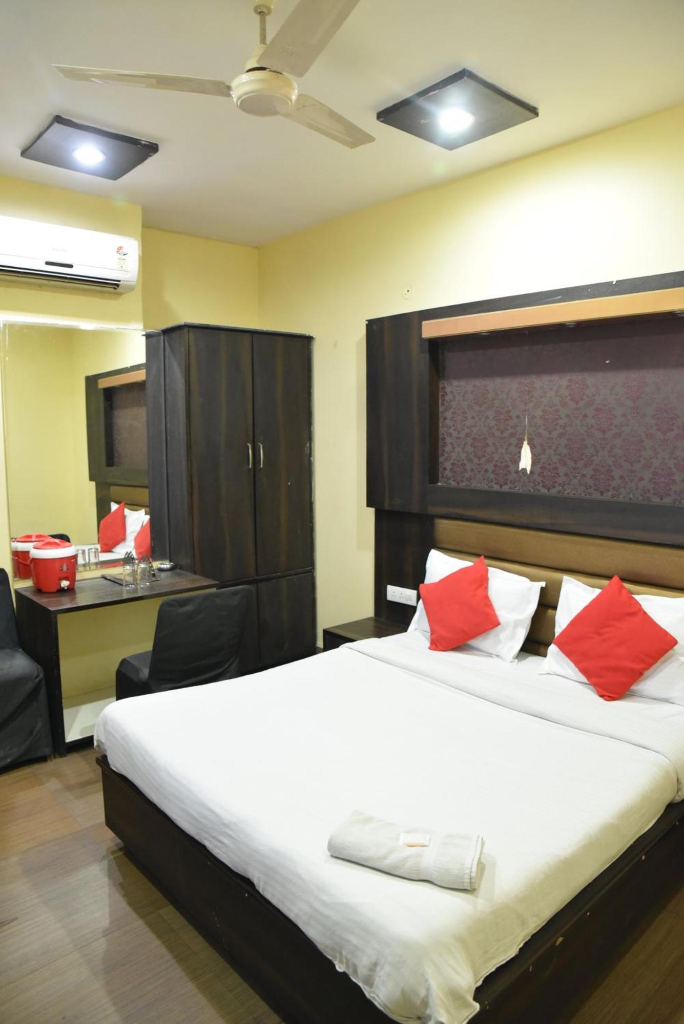 Hotel C-9 Jaipur Extérieur photo